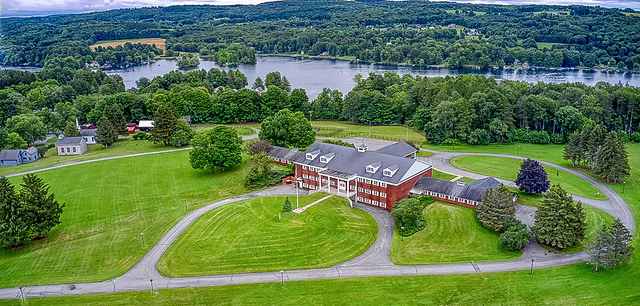 The Appley exterior at White Eagle Resort
