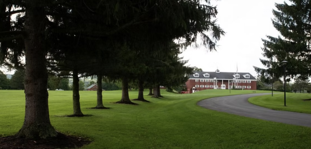 Inside The Appley at White Eagle Resort